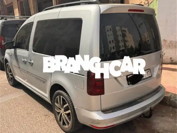 فرصة لا تعوض! فولكس فاجن كادي 2018 إصدار 35 مانيول | للبيع بمديونة | حالة ممتازة وإطارات جديدة