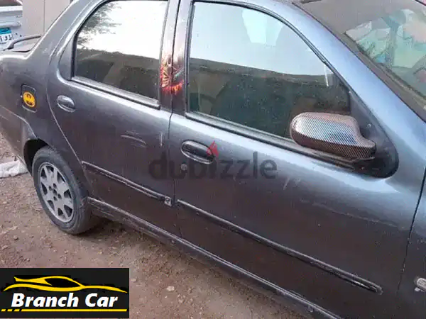 فيات بيترا 2003 الفضي: سيارة العائلة...