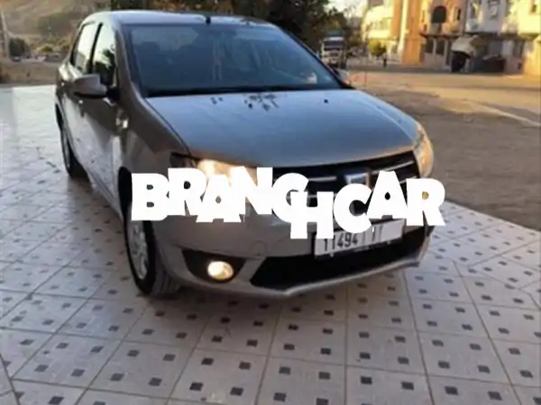 فرصة ذهبية: امتلك داشيا لوجان 2014 - عملية،...