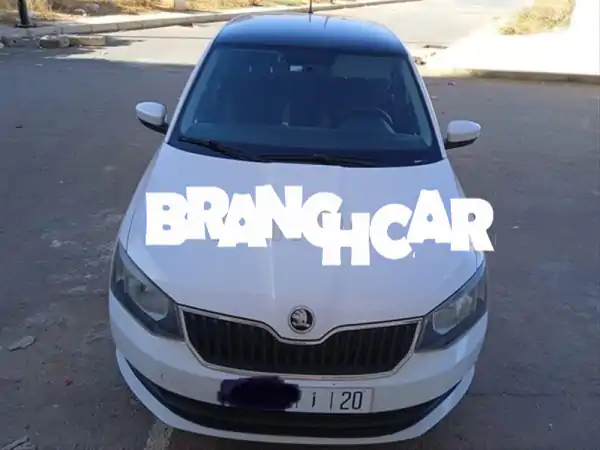 سكودا فابيا 2017 بنزين للبيع | حالة ممتازة،...