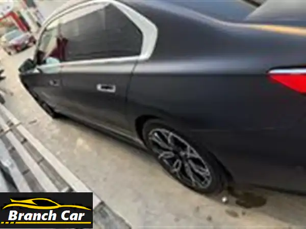امتلك فخامة BMW 740i 2025 | كسر زيرو (5500 كم) | صيانة مجانية وضمان 0 سنوات من الوكيل