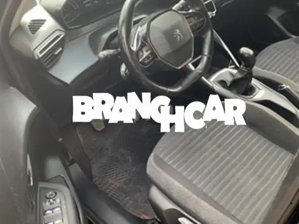 فرصة ذهبية في مكناس: بيجو 208 ديزل 2020 كاملة الخيارات – اقتصادية وعصرية للبيع!