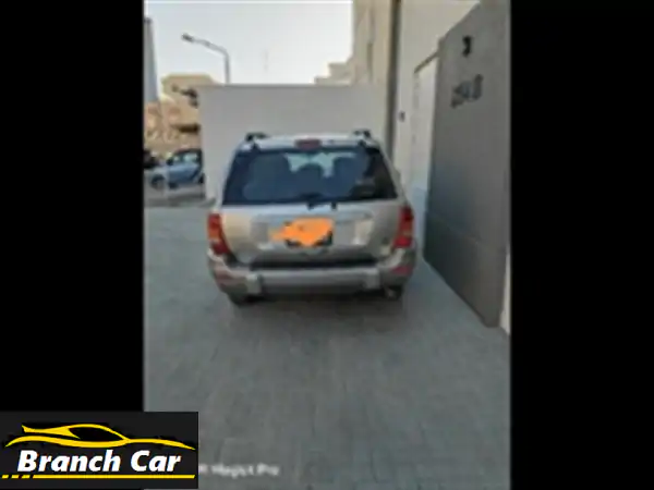 جيب جراند شيروكي 2004 للبيع: قوة الأداء وحالة...