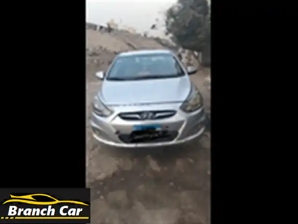 هيونداي اكسنت RB 2012 أوتوماتيك - لقطة حقيقية: موتور...