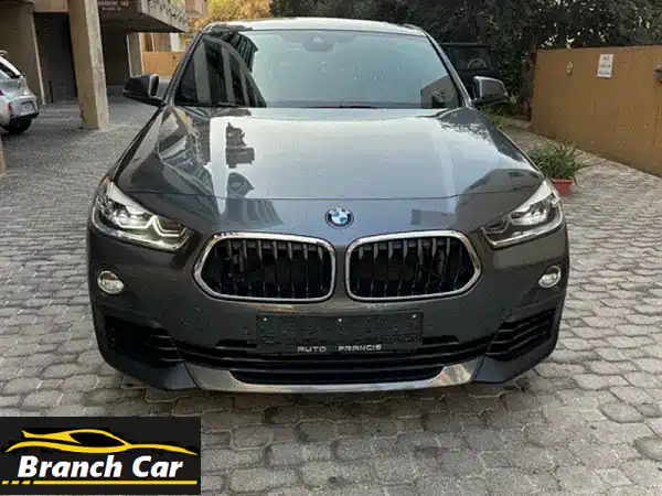 BMW X2 xDrive 28i Sport Package 2018 | رمادي على بني مميز | 52 ألف ميل...