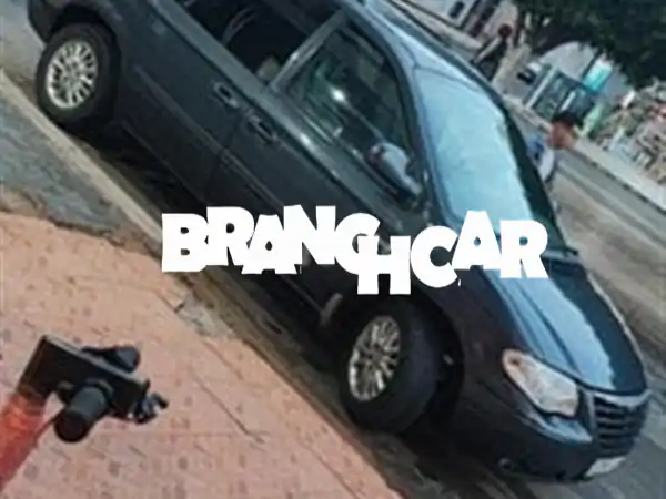 كرايسلر ديزل 2008 للبيع: سيارة عائلية 7 مقاعد...