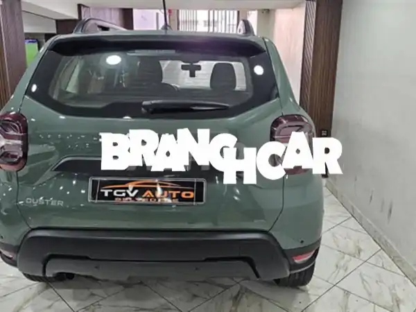 فرصة ذهبية! داشيا داستر بنزين أوتوماتيك 10,000 كم فقط - مواصفات كاملة وحالة ممتازة!