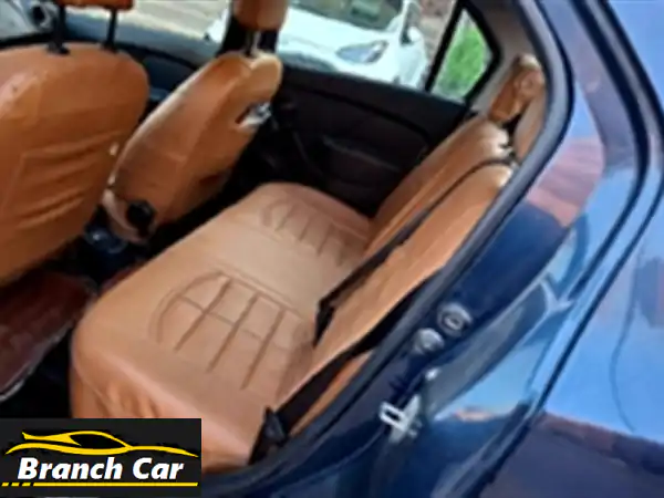 رينو لوجان 2018 كحلي | أول يد فابريكا | صيانة توكيل كاملة | جاهزة للانطلاق