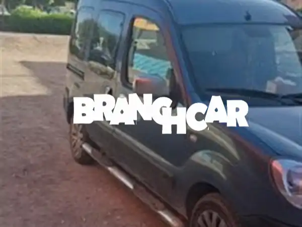 رينو كونغو 2012 للبيع: 5 أبواب، مانيوال، 130 ألف كم - عملية واقتصادية بسعر 82,000