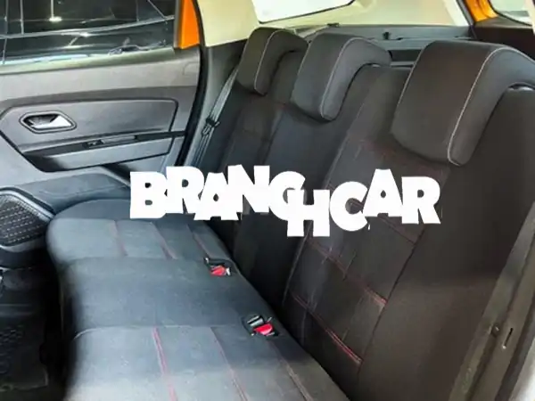 امتلك الآن: داسيا داستر ديزل أوتوماتيك 2021 | 120 ألف كم | عملية، قوية واقتصادية بسعر 199,000!