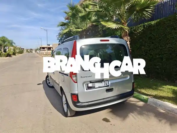 فرصة لا تعوض! رينو كانجو 2016 كاملة المواصفات للبيع | بحالة ممتازة