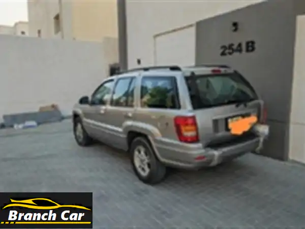 جيب جراند شيروكي للبيع بالكويت: امتلك قوة وفخامة بحالة ممتازة! سيارة أحلامك تنتظرك.