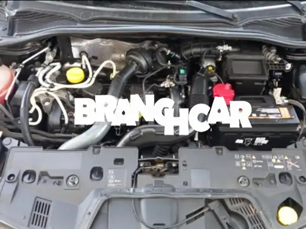 فرصة لا تُفوّت! رينو كليو 4 موديل 2021 - 85,000 كم | عملية، آمنة وأنيقة للبيع