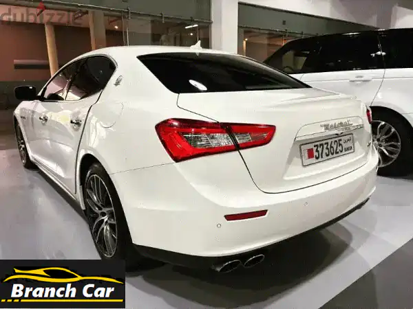 فرصة ذهبية: مازيراتي جيبلي 2015 أبيض - فل كامل، 330 حصان، صيانة وكالة، مالك واحد!