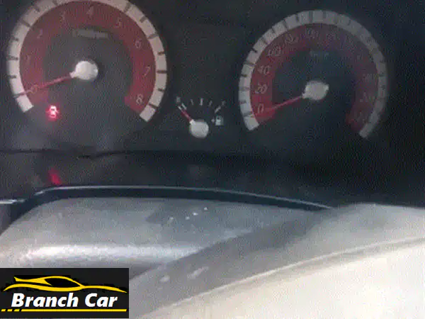 فرصة لا تعوض! كيا ريو 2012 سوداء: سيارة اقتصادية...