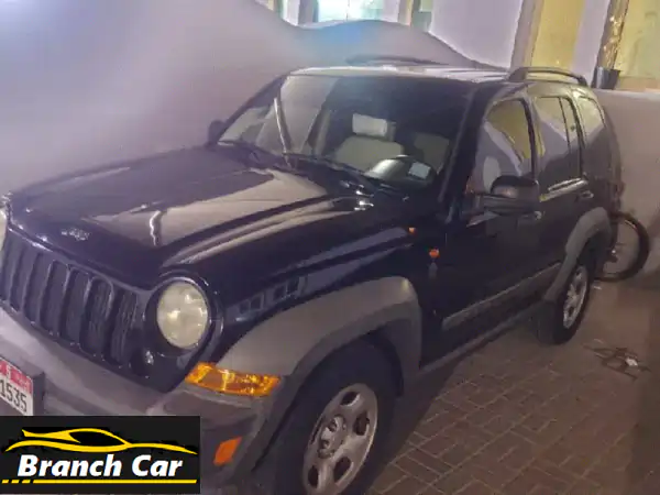 جيب شيروكي للبيع: حالة ممتازة، لا تحتاج شيئًا! سعر...