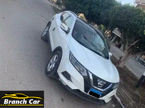 فرصة استثنائية: كيا كارينز 2012 - أعلى فئة - فبريكا بالكامل وعداد 51 ألف كم فقط!