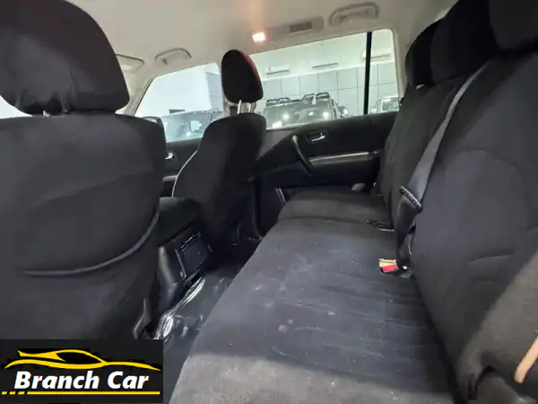 نيسان باترول XE 2022 أبيض وكالة قطر: الفخامة والقوة بانتظارك في البحرين!