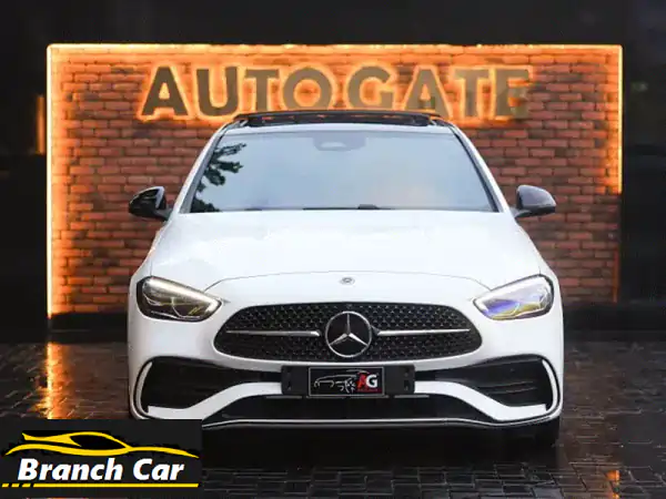 مرسيدس بنز C200 و C180 AMG 2026 البيضاء الجديدة: قوة،...