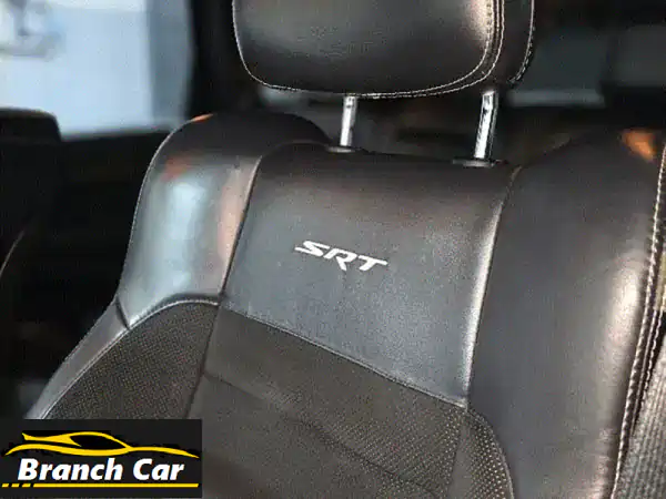 وحش الأداء الأحمر ينتظر! جيب جراند شيروكي SRT8 موديل 2015 – صيانة وكالة، تأمين شامل، استعمال وافد