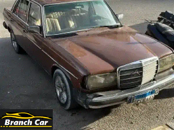 MercedesBenz 2001980