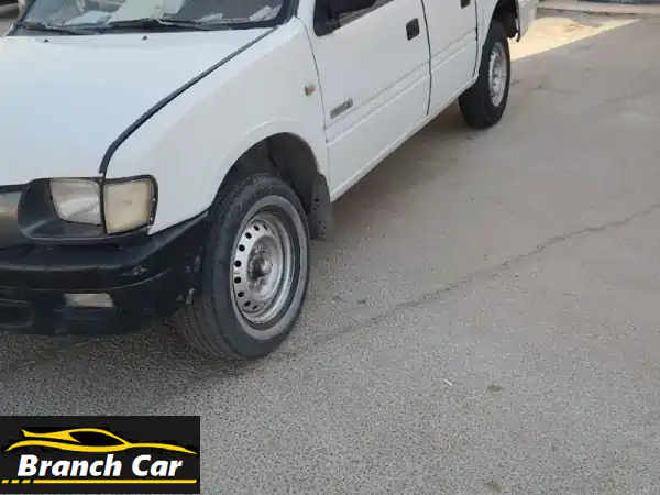 سيارة إيسوزو للبيع موديل 2002. الله يبارك للصاحب النصيب.