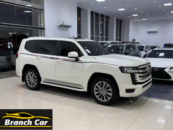 لاند كروزر GXR 2025 أبيض - 14 ألف كم، مواصفات كاملة،...