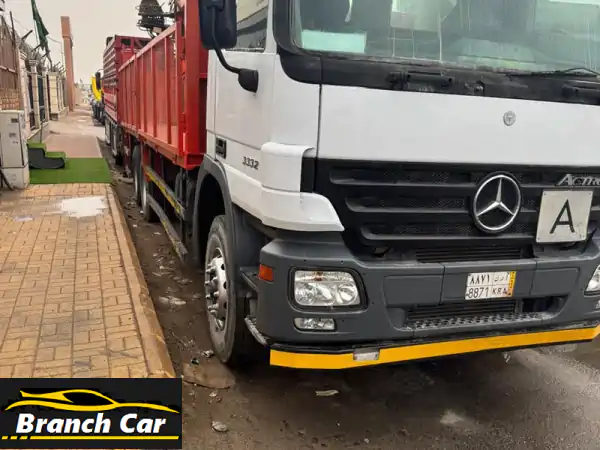 للبيع: شاحنة مرسيدس أكتروس موديل 2005 أوروبي مع ونش...