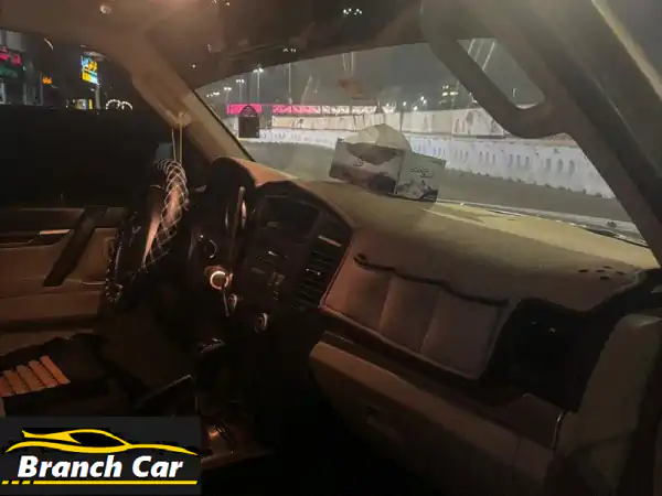 للبيع: ميتسوبيشي باجيرو مواصفات خليجية. ملكية...