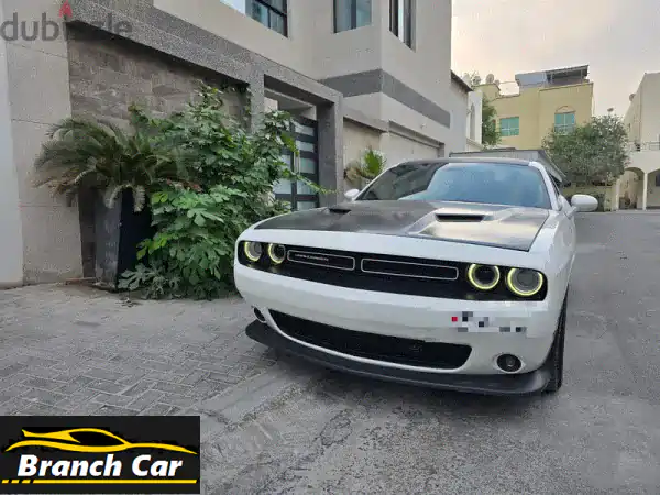 دودج تشالنجر 2017 للبيع: قوة أمريكية بلونين أبيض...