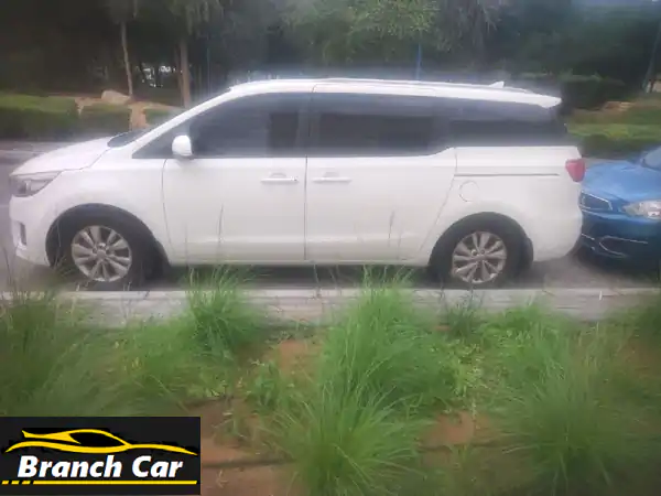 كيا كرنفال خليجي موديل 2017، ممشى السيارة 165 ألف كيلومتر، 6 سلندر، بحالة ممتازة