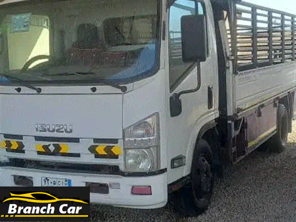 فرصة ذهبية: دينا ميتسوبيشي 2015 | وكالة | نظيفة جداً | استخدام خفيف