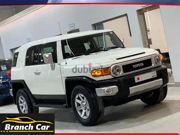امتلك الأسطورة: تويوتا FJ كروزر 2016 أبيض - بحالة...