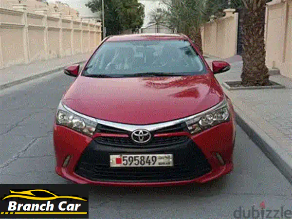 امتلك الأسطورة: تويوتا كورولا 2010 بيضاء - اعتمادية وأناقة بسعر لا يُفوت!