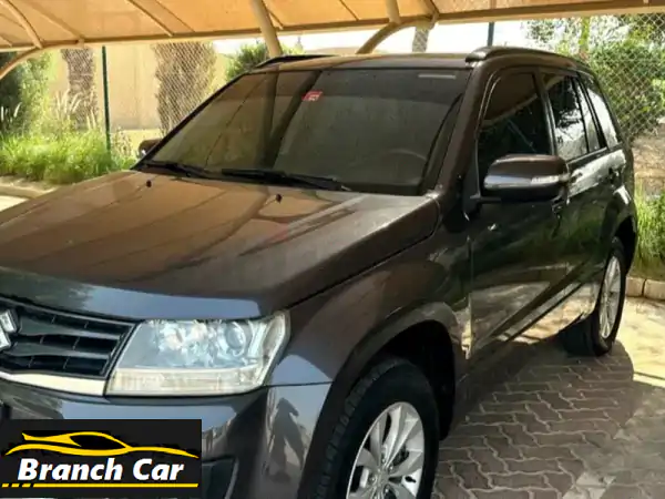 سوزوكي جراند فيتارا 2016 للبيع: نظافة الوكالة، استخدام سيدة، ملكية وتأمين سنة!