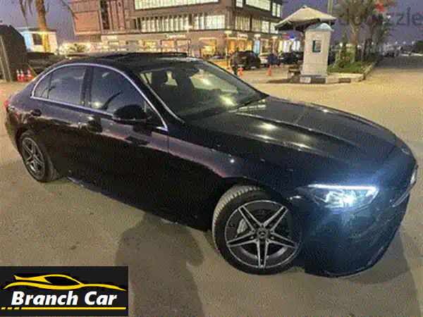 مرسيدس SLC-Class RedArt Edition 2018 | رودستر AMG نادرة جداً بـ 5,000 كم فقط - تحفة فنية تنتظرك!