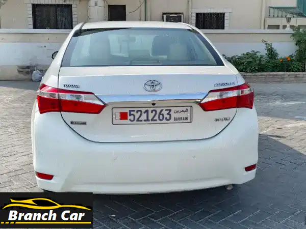 فرصة لا تعوض! تويوتا كورولا 2015 بيضاء - محرك 2.0L - سعر...