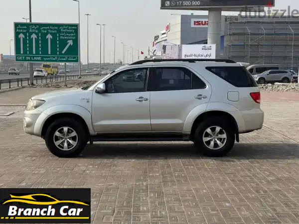 فرصة العمر! تويوتا فورتشنر 2006 فضي للبيع في البحرين | قوة 4.0L، اعتمادية، ومغامرات تنتظرك!