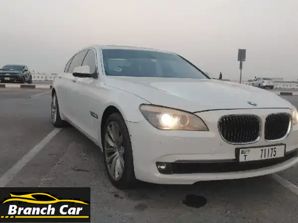 فرصة ذهبية: بي إم دبليو 740L 2012 خليجية بحالة الوكالة...