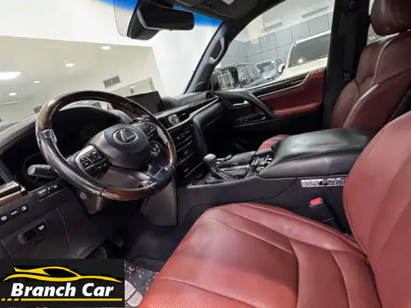 ملك الطرقات الفاخرة! لكزس LX 570 موديل 2017 (فضي) كامل المواصفات بالبحرين - تأمين شامل!