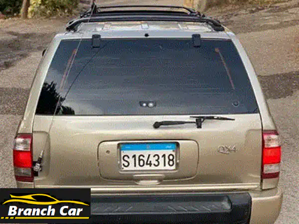 BMW 323i 1999 فضية للبيع: أناقة متجددة، فرش جلد وشاشة Pioneer | لا تفوت الفرصة!