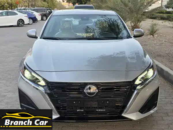 نيسان ألتيما SV 2026 الجديدة: فضية، فل أوبشن،...