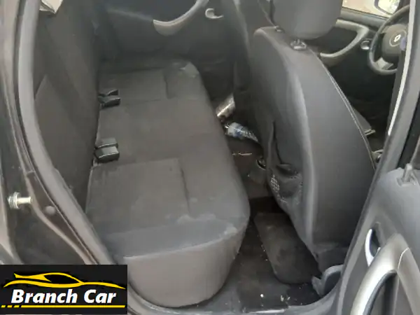 رينو داستر 2015 للبيع في دبي: بحالة ممتازة وسعر لا...