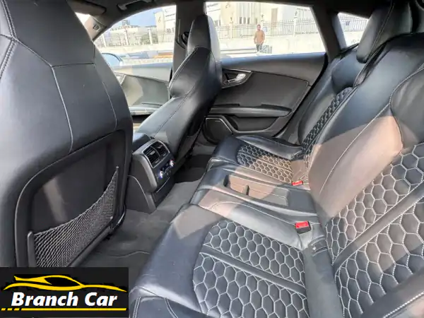 أودي rs7 / 2015 (أزرق) المسافة المقطوعة: 135,300 كم، مواصفات كاملة، عجلات سبائك، بلوتوث، مجسات، ...