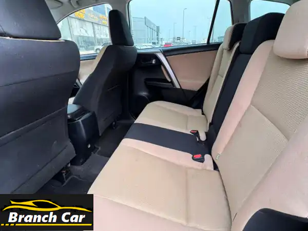 فرصة: تويوتا راف 4 موديل 2017 بيضاء | فئة متوسطة، تأمين سارٍ، سعر 6,850 د.ب. (قابل للتفاوض) في البحرين