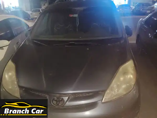 فرصة استثنائية: تويوتا سيينا 2008 - 7 ركاب، جير...