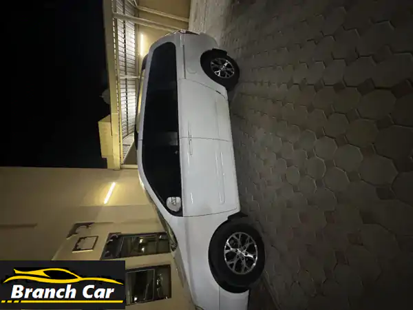 للبيع: كيا كرنفال 2015 - بحالة الوكالة | 70 ألف كم فقط | مواصفات خليجية - 20,000 درهم!