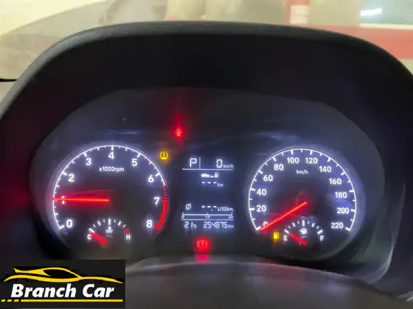 لا تفوتك! هيونداي أكسنت 2019 بيضاء للبيع | حالة ممتازة...