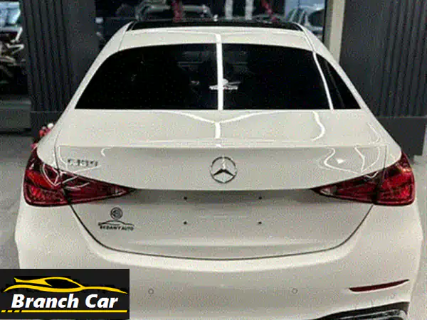 Mercedes-Benz C 180 2023 -  تجربة قيادة فاخرة بانتظارك!