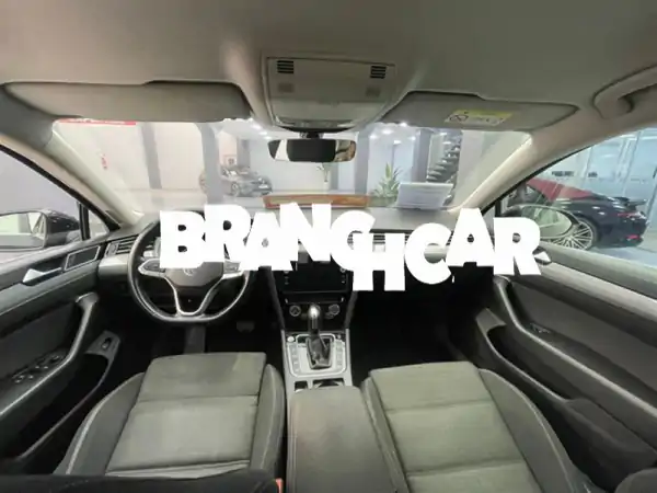 Passat B8 Diesel Automatique 2021 à Casablanca